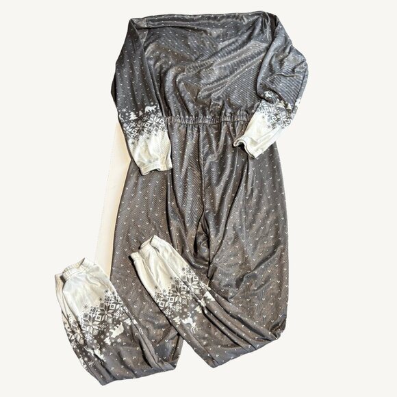La Vie En Rose Hooded Pajamas Onesie Grey & White Snowflake Design Size Medium - Picture 7 of 7